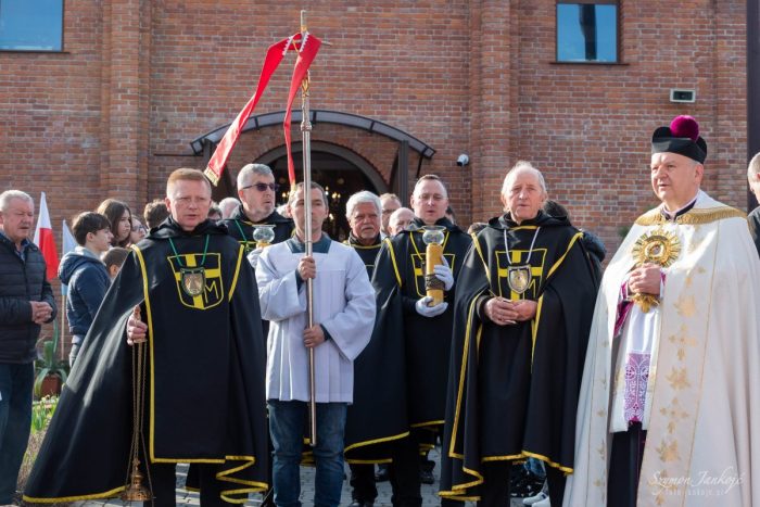 16042026 perygrynacja-2