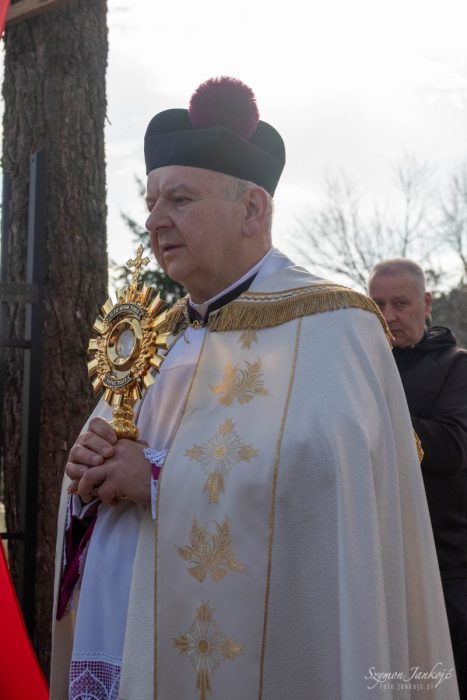 16042026 perygrynacja-3