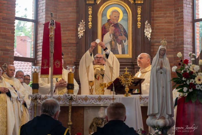 16042026 perygrynacja-32