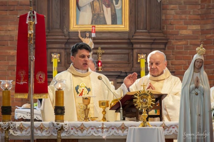 16042026 perygrynacja-36