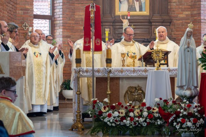 16042026 perygrynacja-39