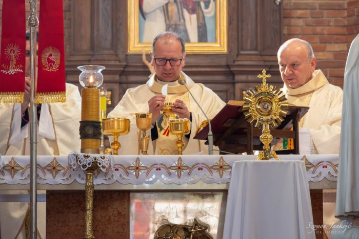 16042026 perygrynacja-40