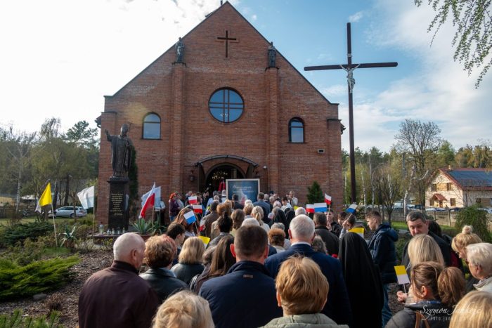 16042026 perygrynacja-9